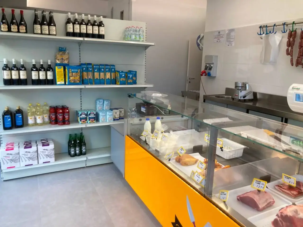 Locale commerciale in Via del Milite Ignoto 3, Pescara, Pescara, {3} - Foto 2
