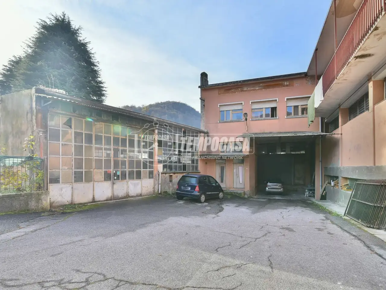 Capannone in Via Francesco Tosi, Canzo, {3} - Foto 1