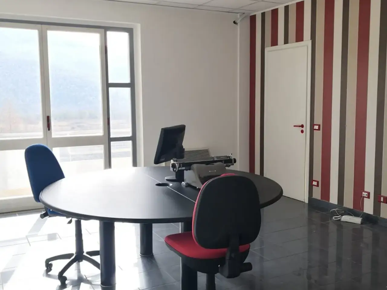 Locale commerciale in S.S. 85 , Macchia d'Isernia 86070 Isernia, Monteroduni, {3} - Foto 1