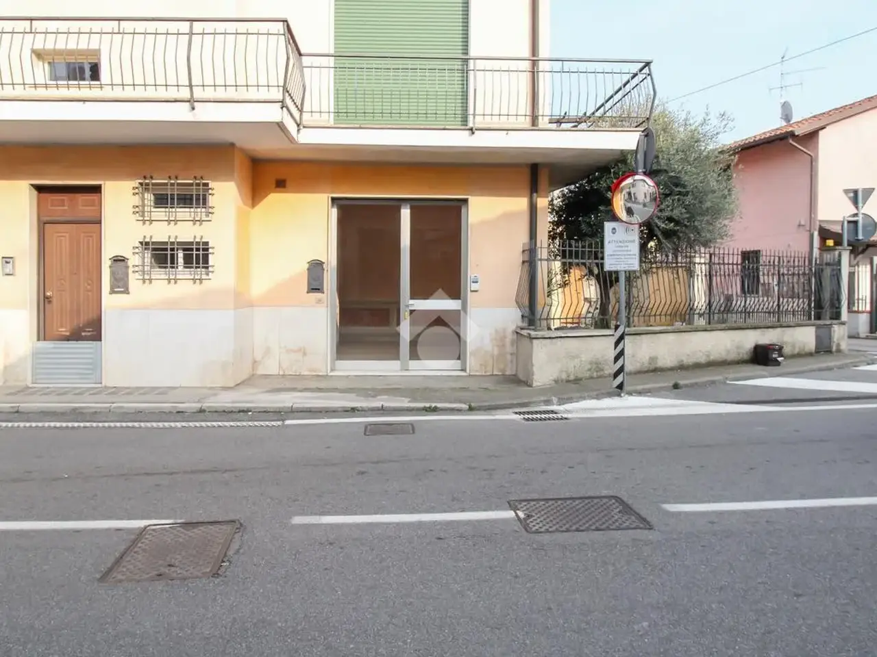 Ufficio in Via Beniamino Cavalli 1, Castrezzato, {3} - Foto 1