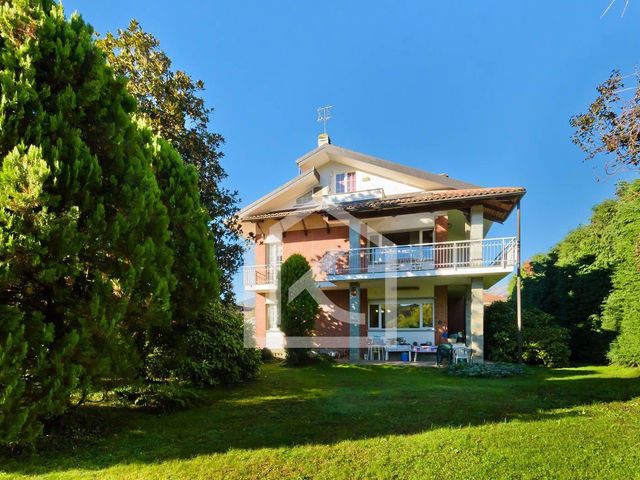 Villa in Via Raffaello Sanzio 2, Trana - Foto 1