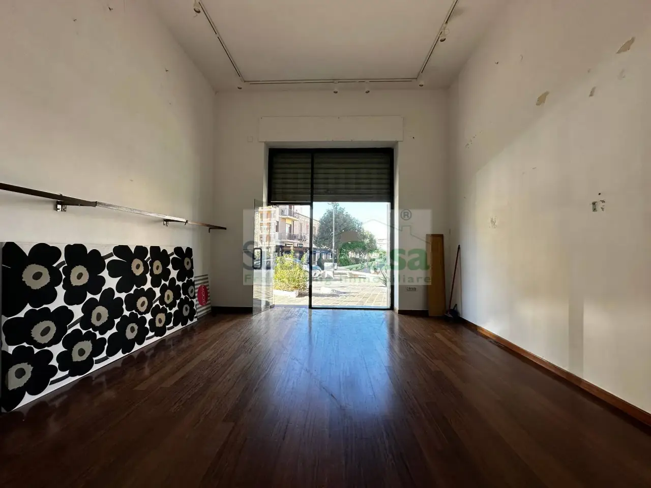 Negozio in Piazzale Marconi, Chieti, {3} - Foto 2