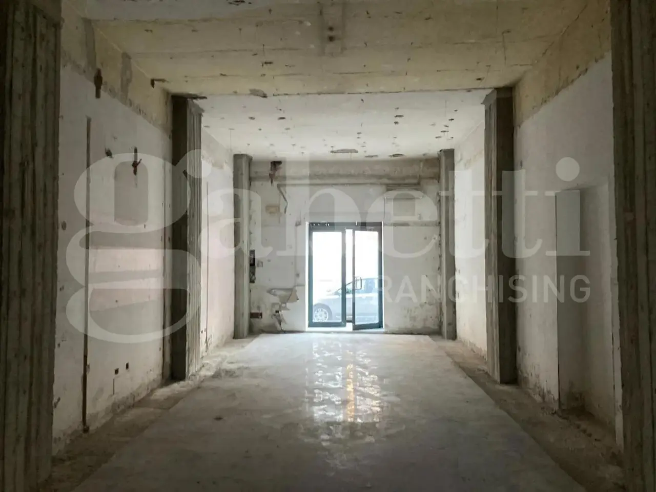 Negozio in Via Mazzini, Battipaglia, {3} - Foto 1