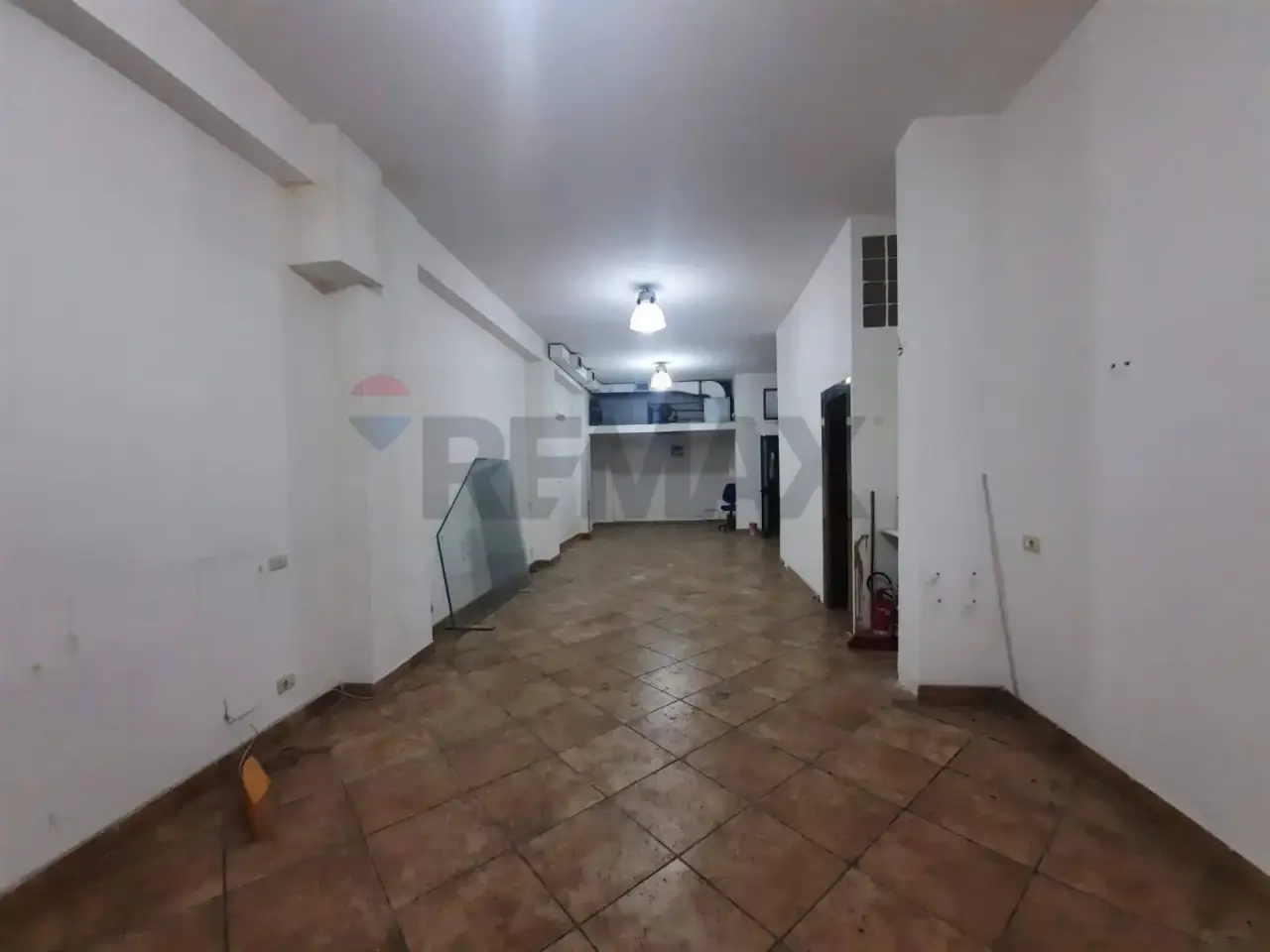 Negozio in Via Passo del Carretto 11, Bagheria, {3} - Foto 1