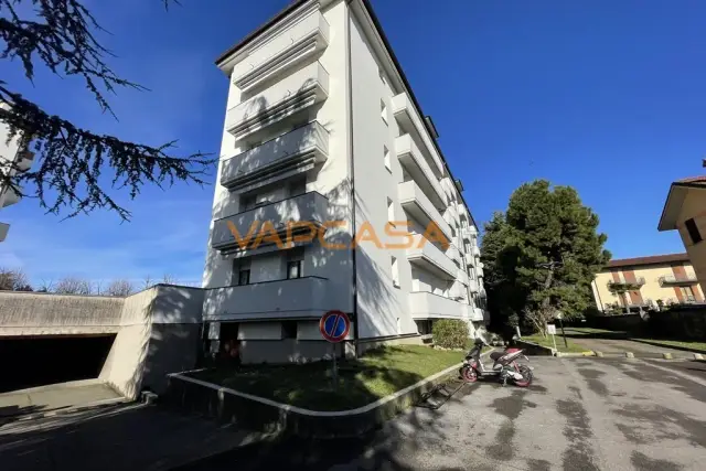 insertion image