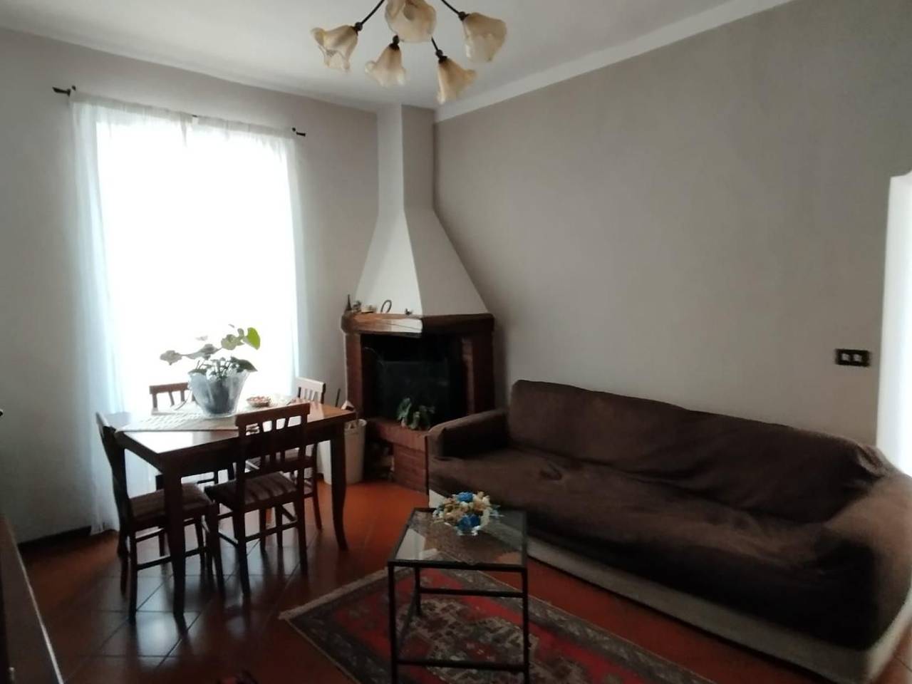 appartamento in vendita a Carrara in zona Avenza