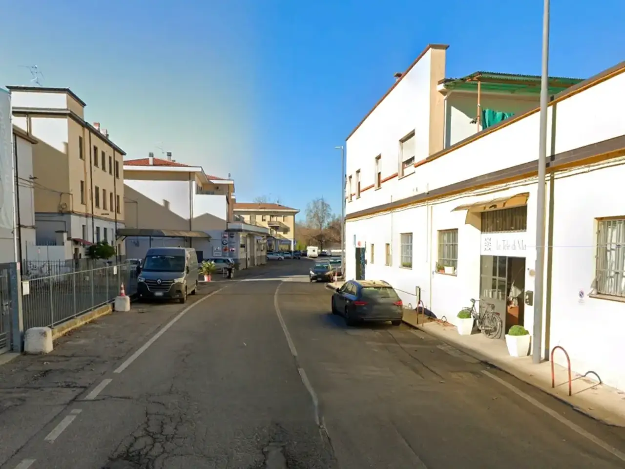 Capannone in Via Ventuno Aprile, Barriera Torino, Borgotrebbia, Piacenza, Emilia-Romagna, 29121, Italia, Piacenza, {3} - Foto 1