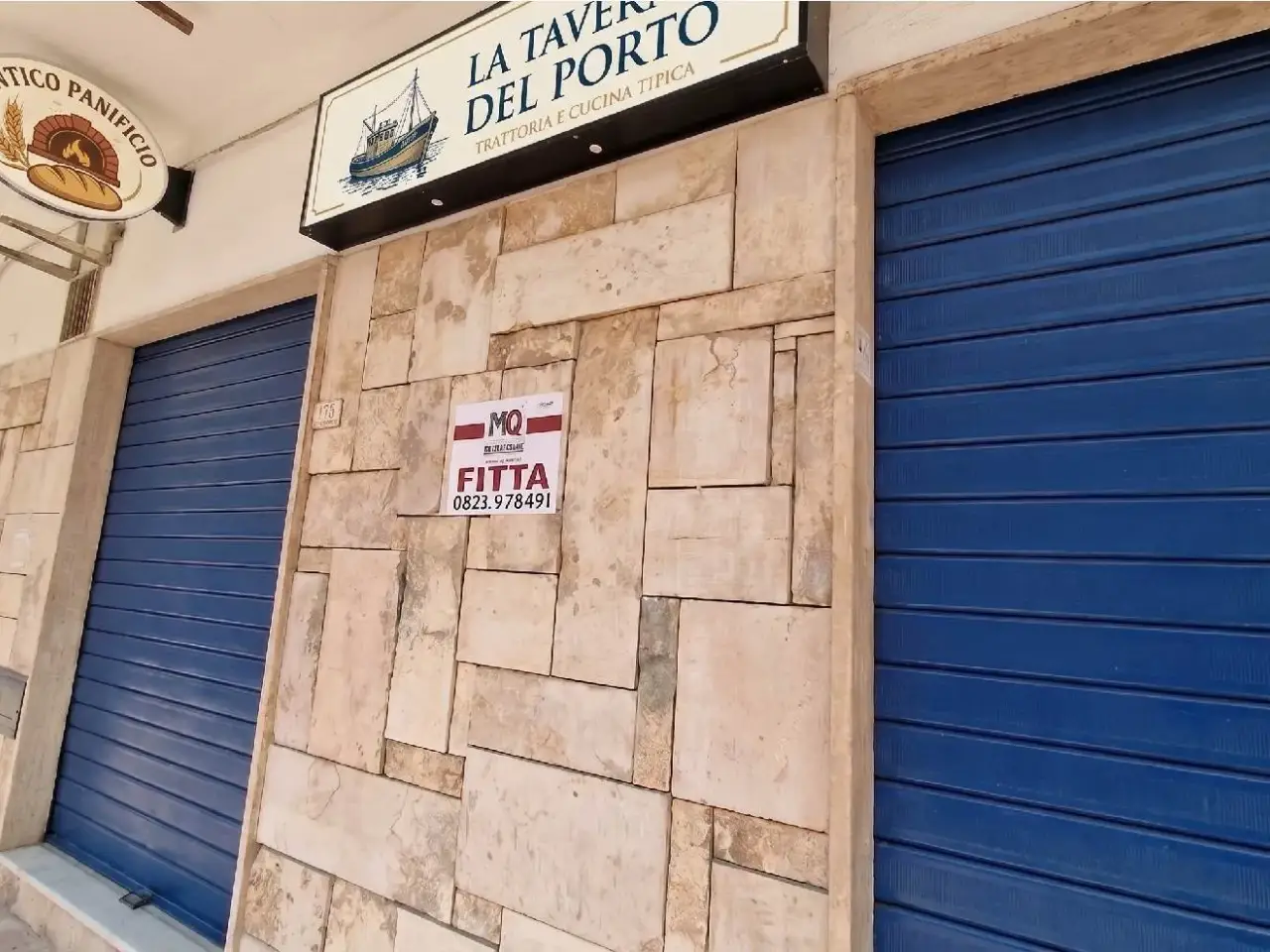 Negozio in Via Vittorio Emanuele, Mondragone, {3} - Foto 1