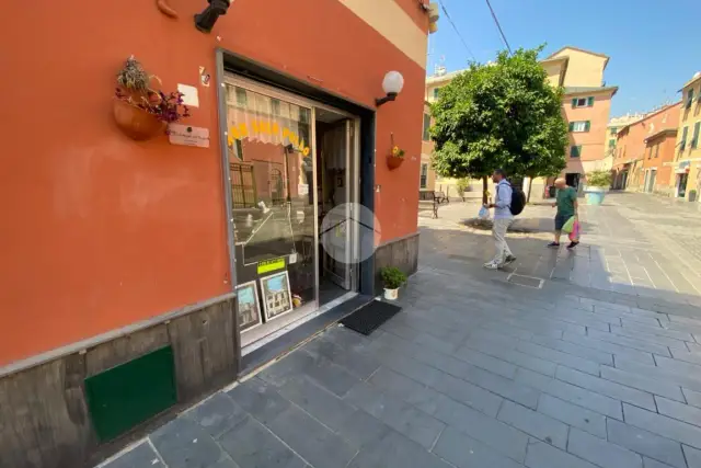 Shop in Via Arnaldo Fusinato, Genova - Photo 1