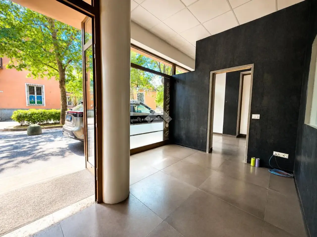 Negozio in Viale Saffi 35, Novi Ligure, {3} - Foto 1