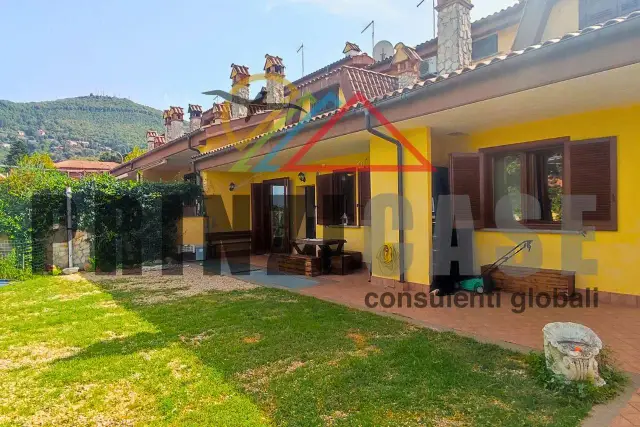 Villa a schiera in Via delle Calcare, Rocca di Papa - Foto 1