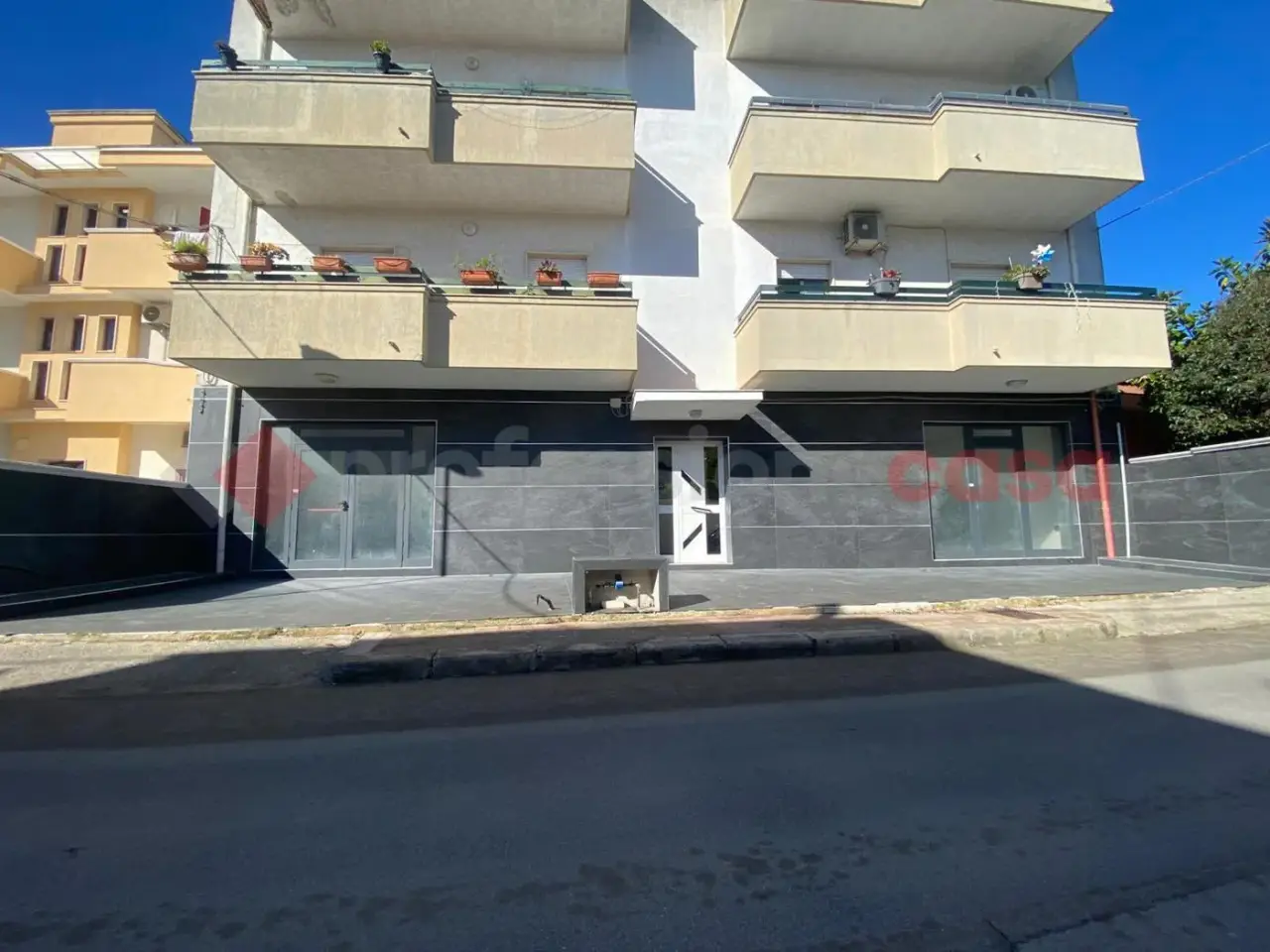Palestra in Via Gioacchino Rossini 34, Pulsano, {3} - Foto 1