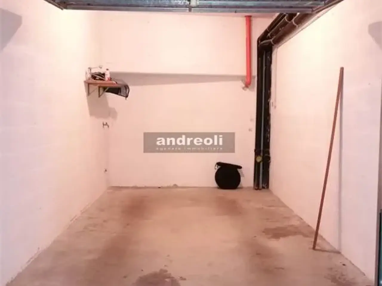 Parcheggio chiuso in , Jesi, {3} - Foto 1