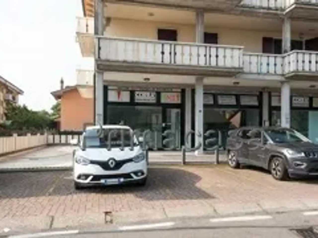 Negozio in Via Provinciale Est 22, Buttapietra, {3} - Foto 2