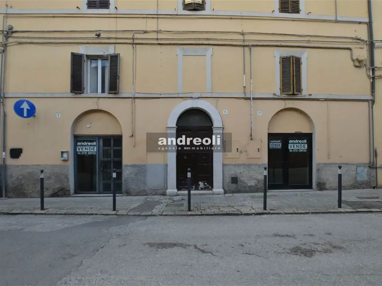 Negozio in , Jesi, {3} - Foto 1