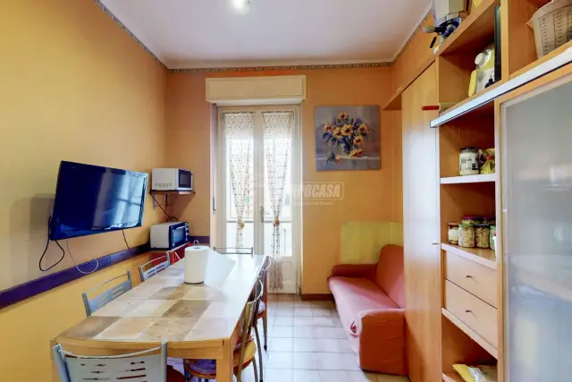 3-room flat in Via San Marino 48, Torino - Photo 1