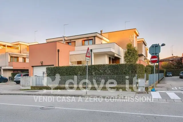 Villa a schiera in Via Querini 4, Padova - Foto 1