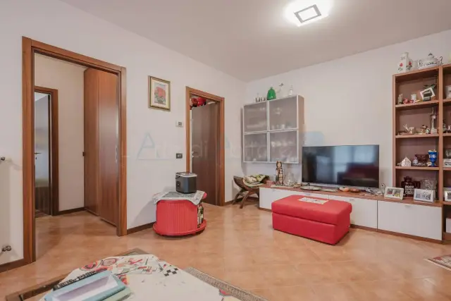 Apartament in Corso delle Terme 21/a, Montegrotto Terme - Photo 1