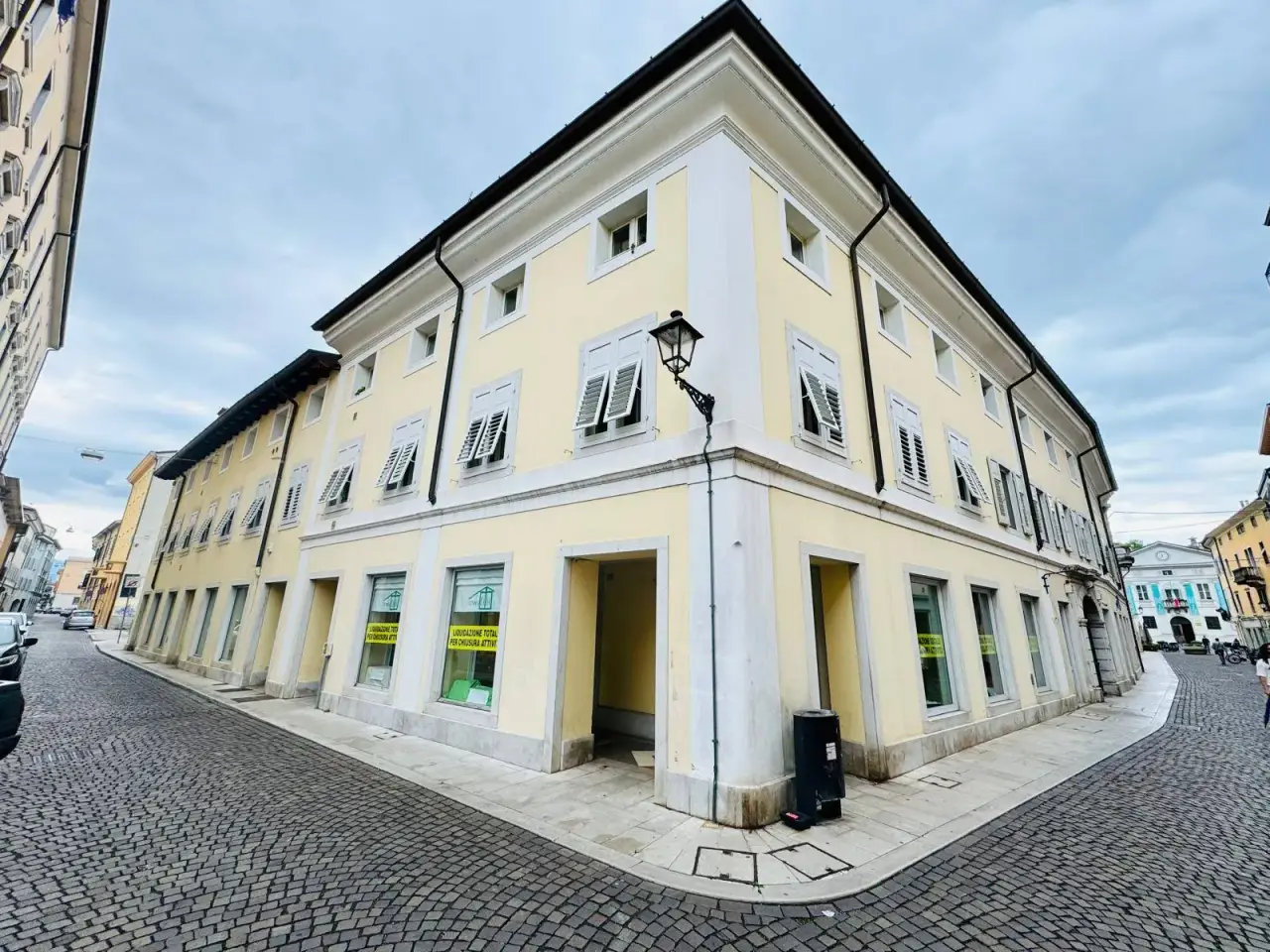 Locale commerciale in Gorizia - Via Morelli, Gorizia, {3} - Foto 1