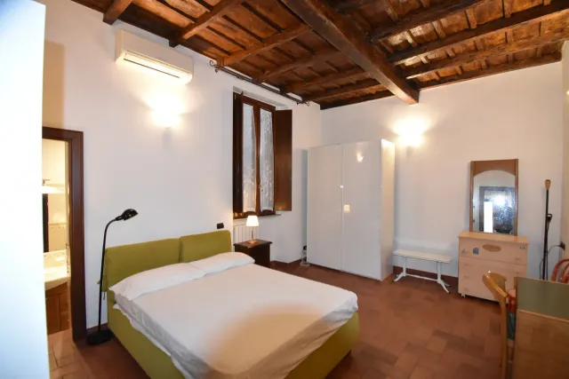 Zweizimmerwohnung in Via dei Chiavari, Roma - Foto 1