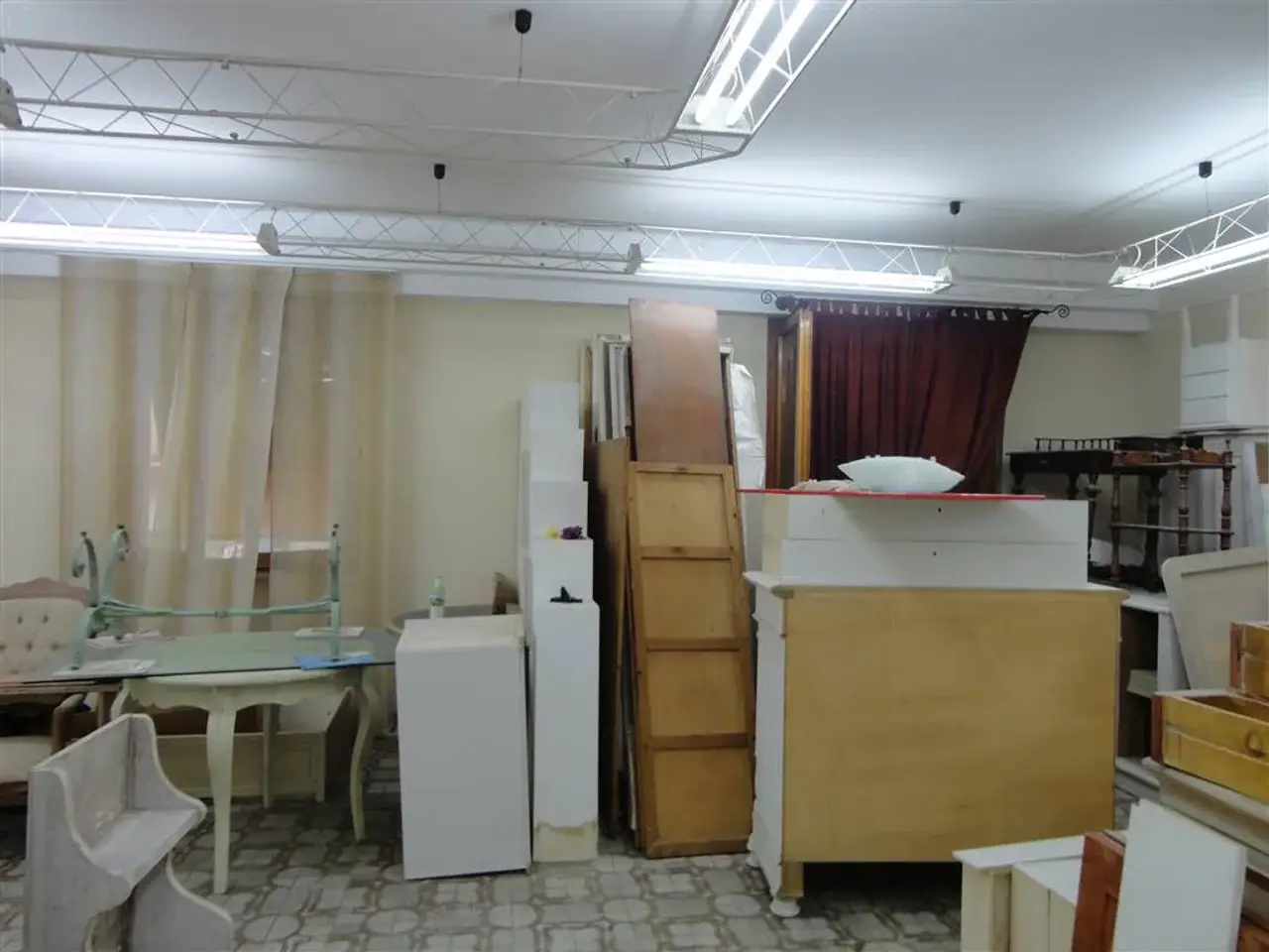 Negozio in Via II Giugno, 33/a, Certaldo, Firenze, Certaldo, {3} - Foto 2