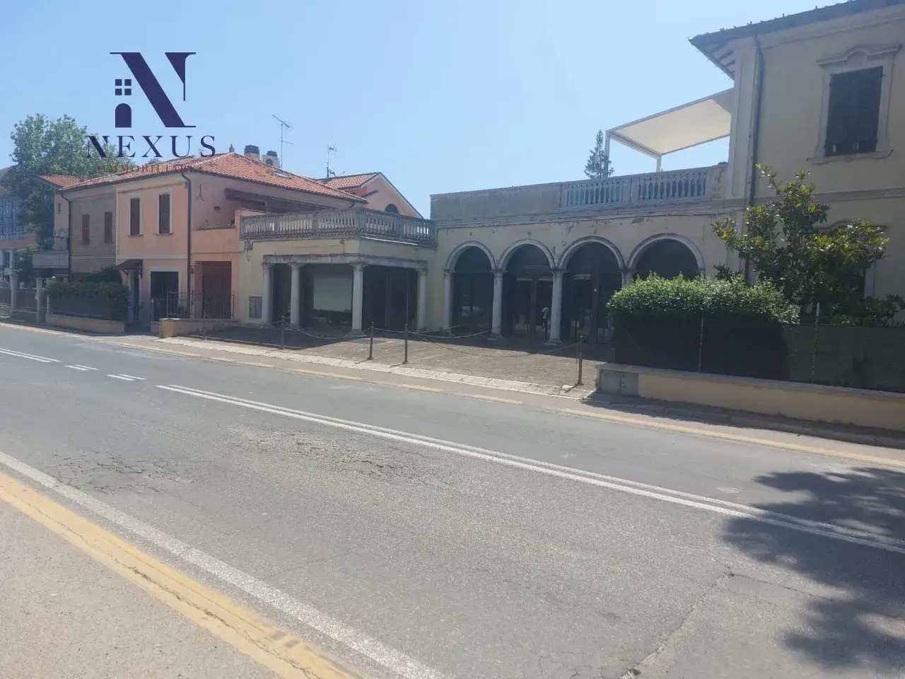 Negozio in Via Roma 145-147, Fano, {3} - Foto 2