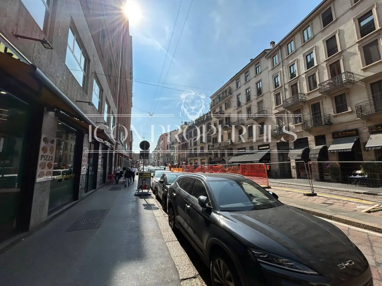 Negozio in Corso di Porta Ticinese 1, Milano, {3} - Foto 2