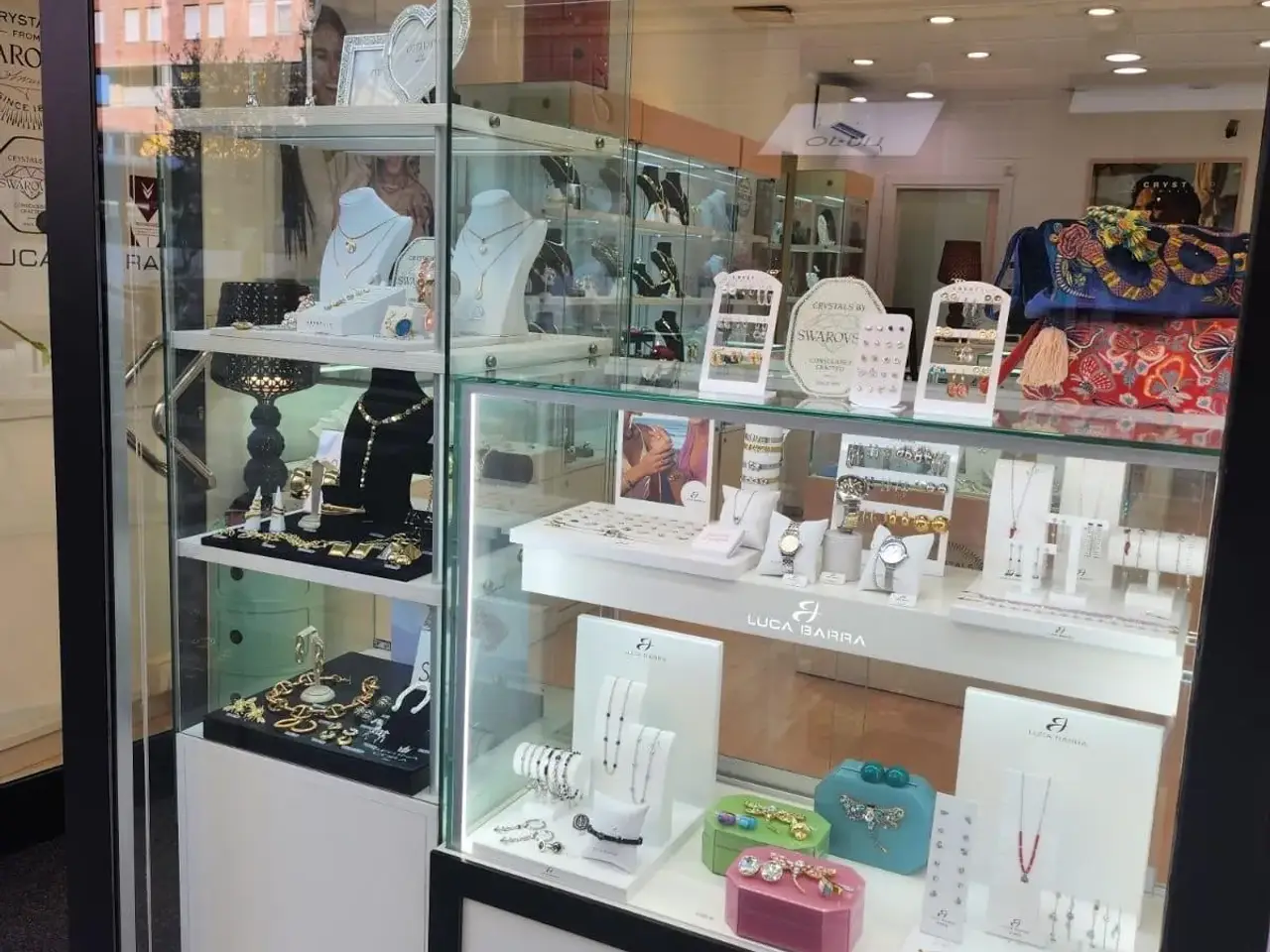 Locale commerciale in , Livorno, {3} - Foto 2