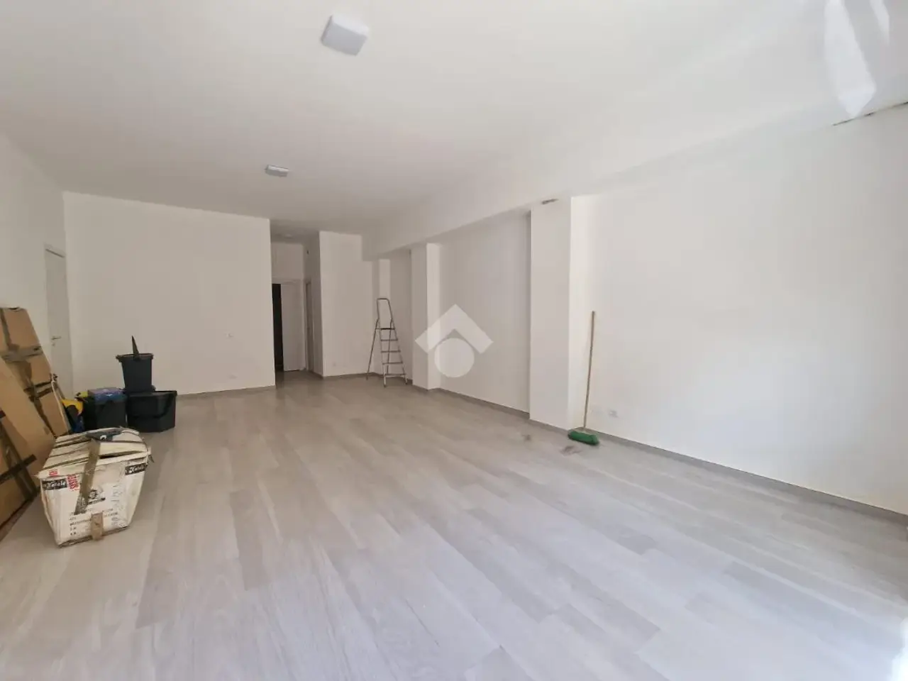 Negozio in Via Francesco Paolo Perez 198, Terrasini, {3} - Foto 2
