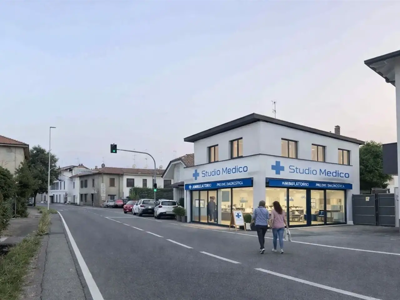 Negozio in Via 4 Novembre 152, Giussano, {3} - Foto 2