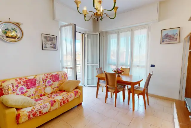 4-room flat in Via Aurelia 306, Loano - Photo 1