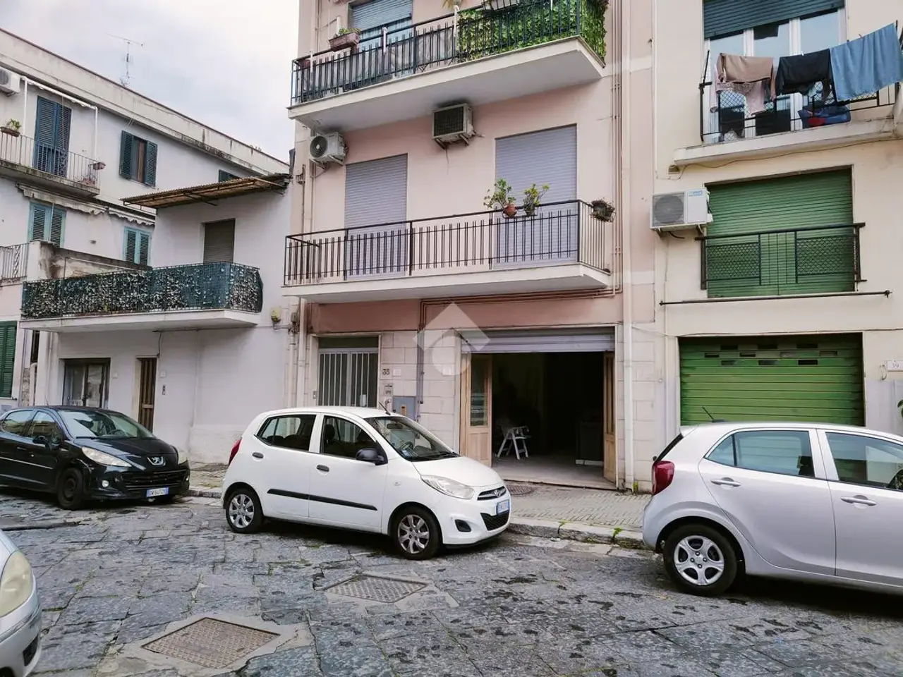 Magazzino in Via Francesco Baracca 30, Reggio Calabria, {3} - Foto 1