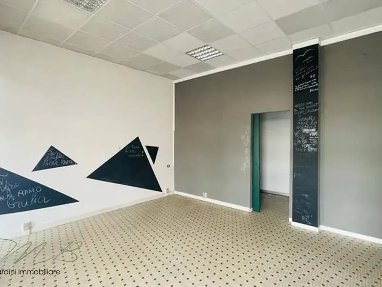 Negozio in , Fornovo Di Taro, {3} - Foto 1