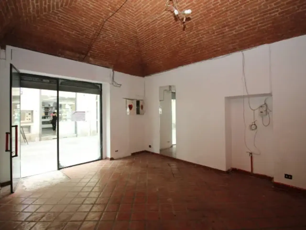 Negozio in Via Giuseppe Verdi 4, Vercelli, {3} - Foto 2