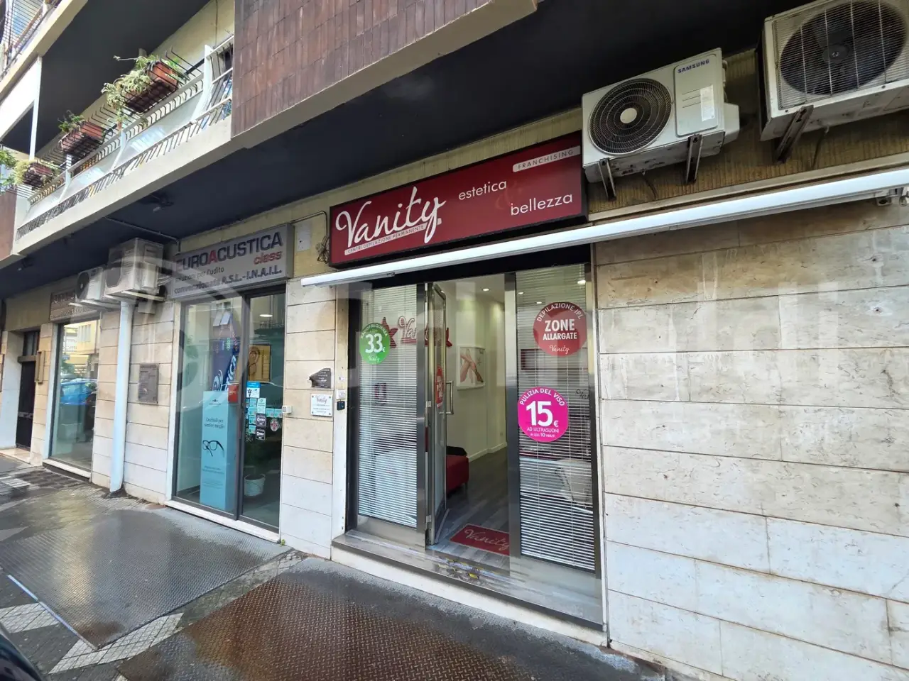 Negozio in Via Giordano Bruno 75/G, Messina, {3} - Foto 1