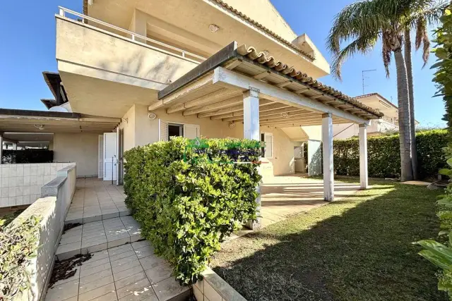 Trilocale in vendita, Via Fregene 43, Ragusa - Foto 1