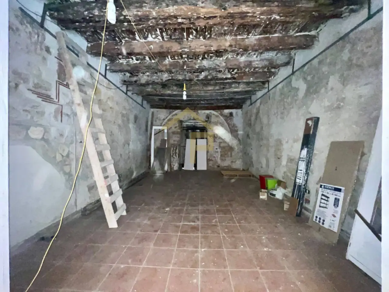 Magazzino in Vicolo Mezzojuso 12, Palermo, {3} - Foto 1
