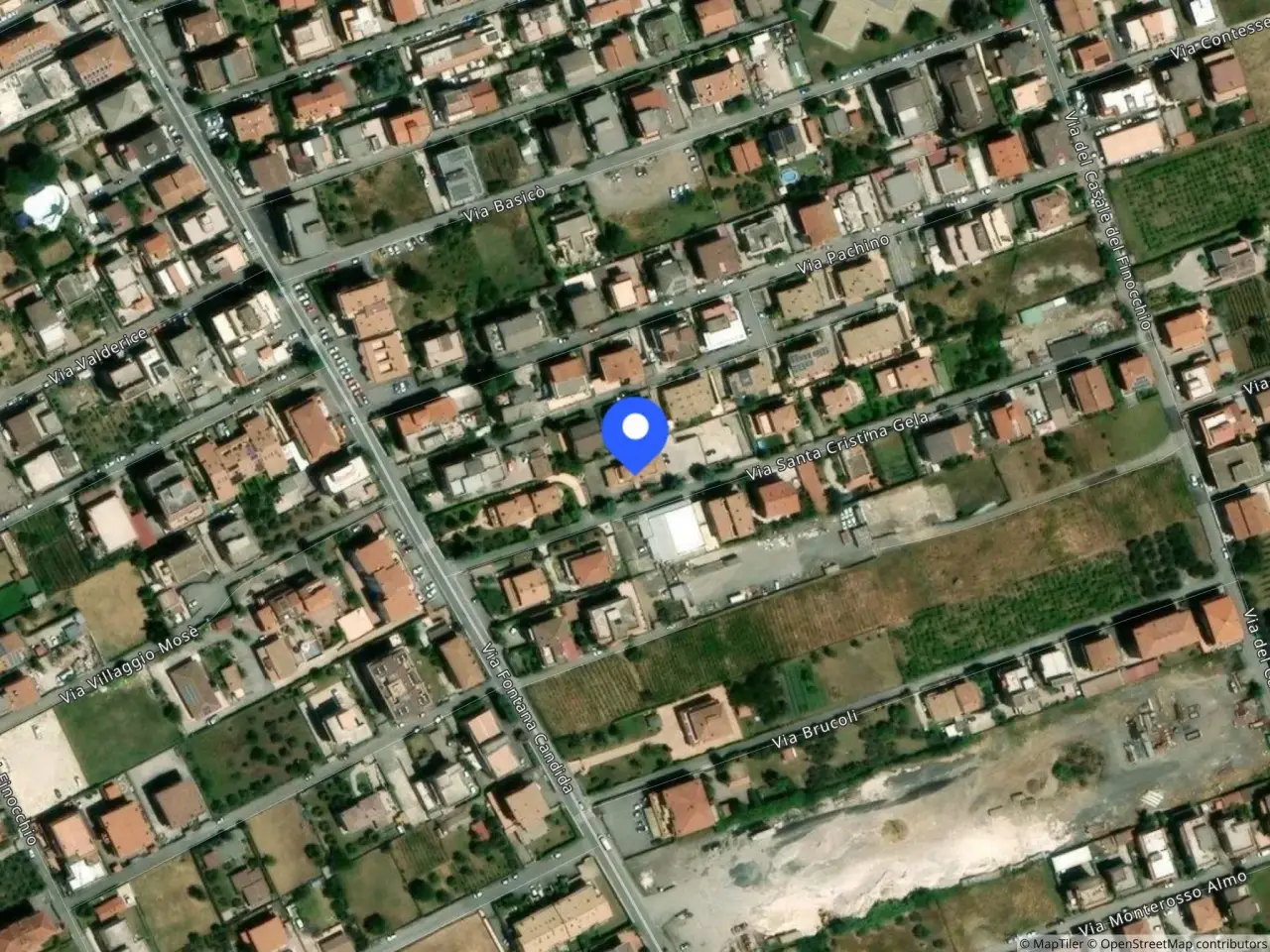 Garage in Via Santa Cristina Gela, 16, 16/a, 18, 20 E 22, 00132 Roma Rm, Italia 16, Roma, {3} - Foto 2