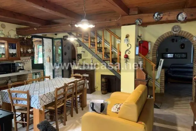 Villa in Via Brasco, Vallefoglia - Foto 1