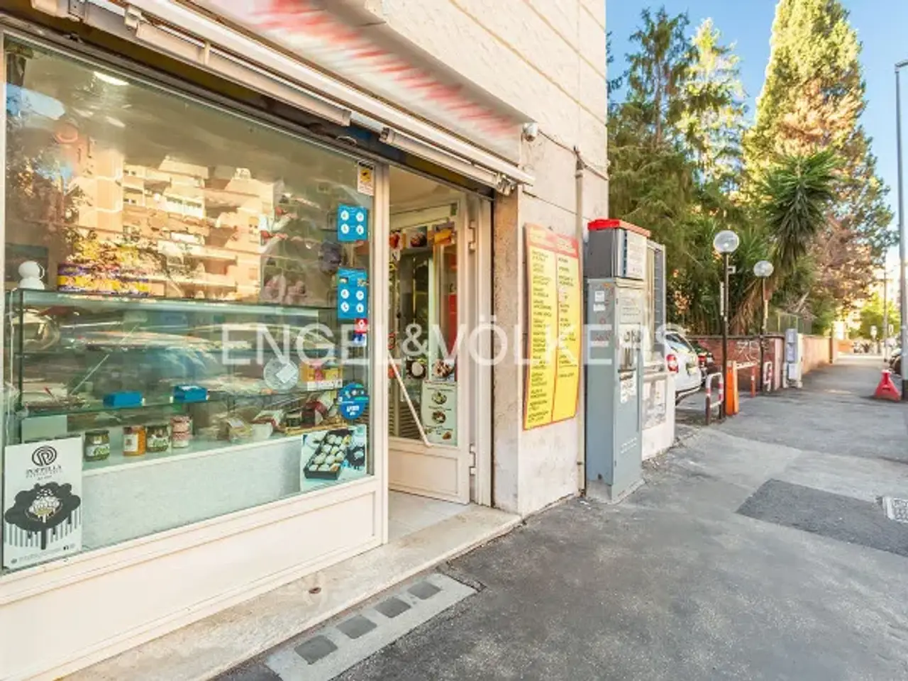 Negozio in Via di Santa Maria Goretti, Roma, {3} - Foto 1