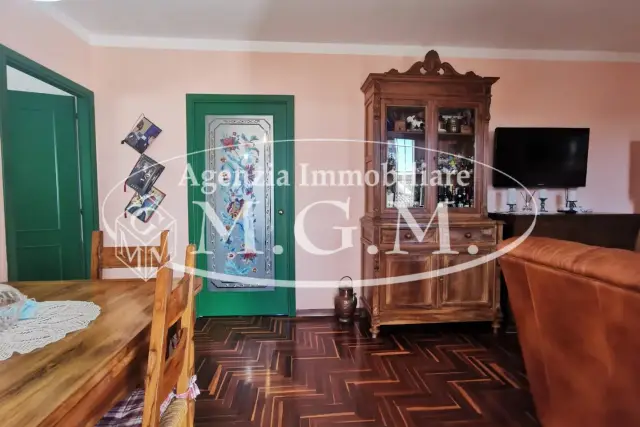 4-room flat, Santa Maria a Monte - Photo 1