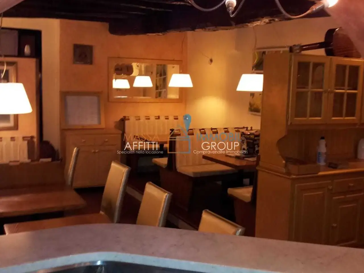 Negozio in Piazza delle Erbe 15, Carrara, {3} - Foto 1