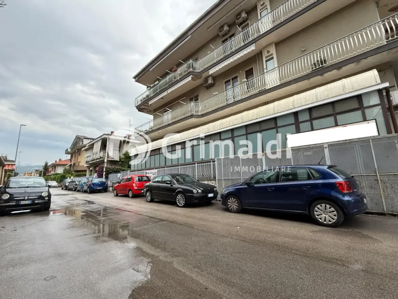 Negozio in Via Firenze  Snc , Pontecagnano Faiano, {3} - Foto 1