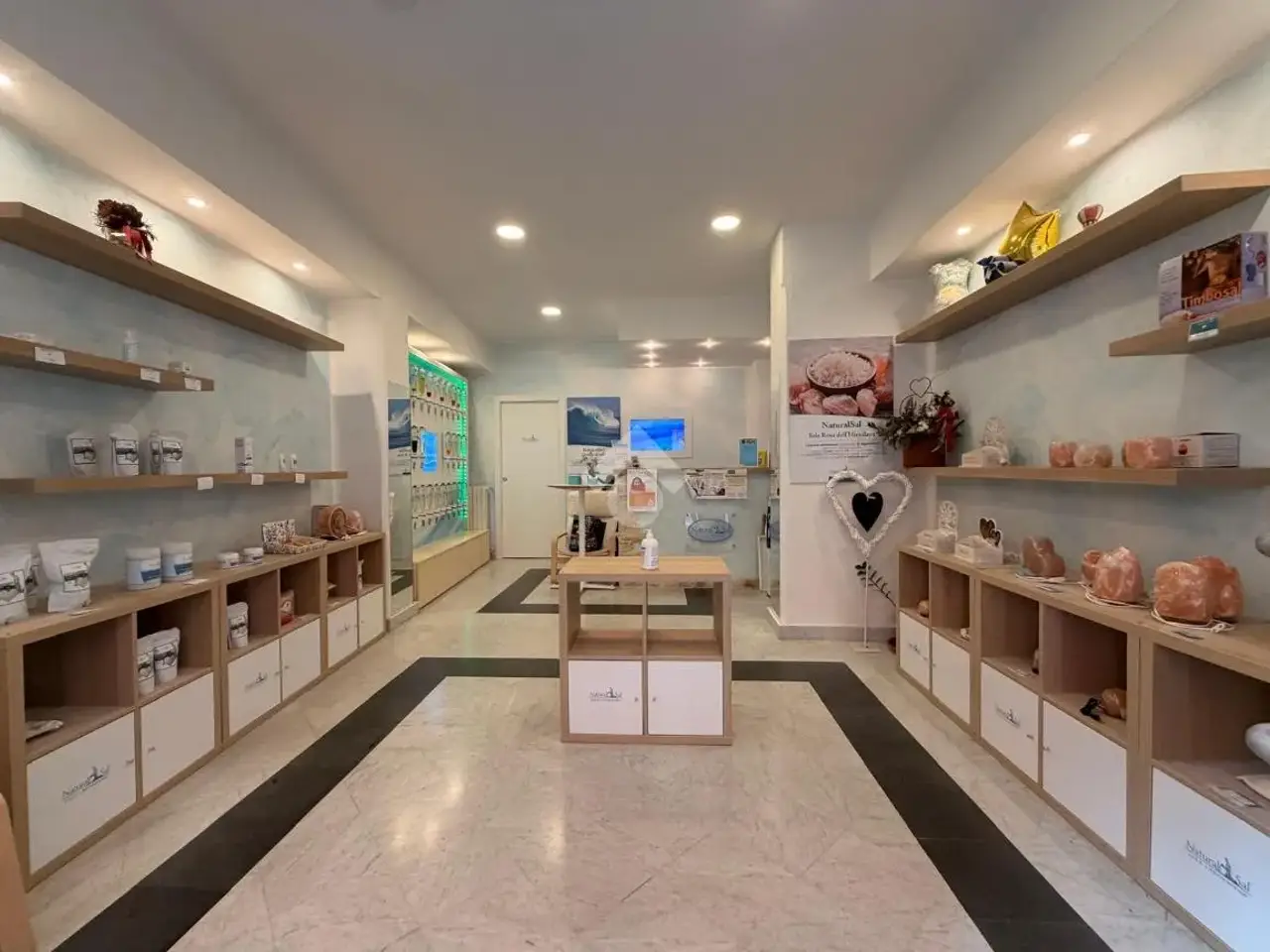 Negozio in Via Emilia 32, Tortona, {3} - Foto 1
