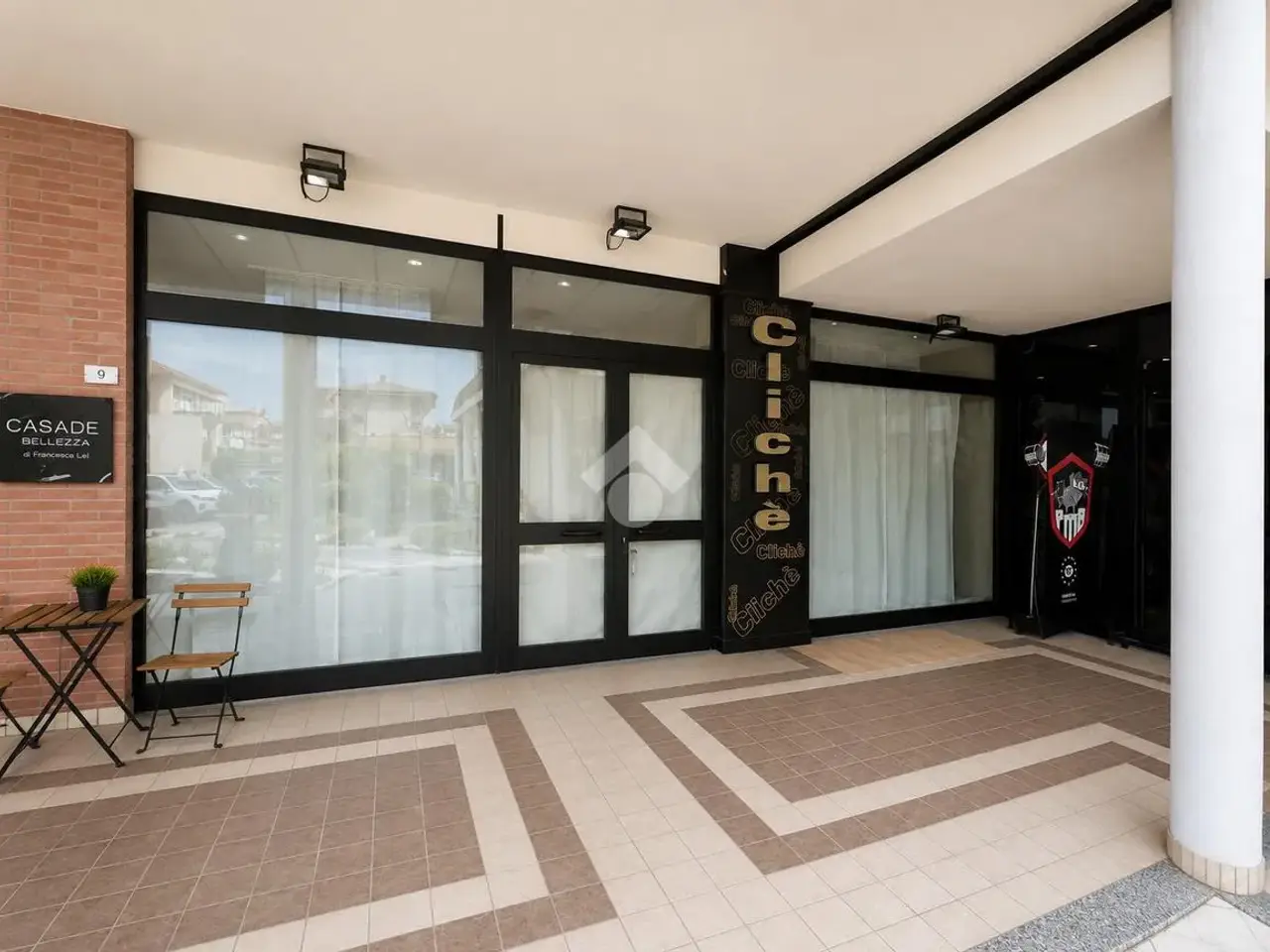 Negozio in Piazza Enrico Berlinguer 8, Morro D'Oro, {3} - Foto 1