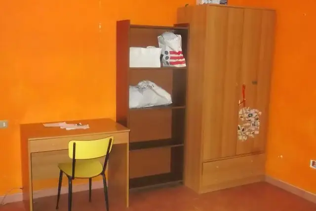 insertion image