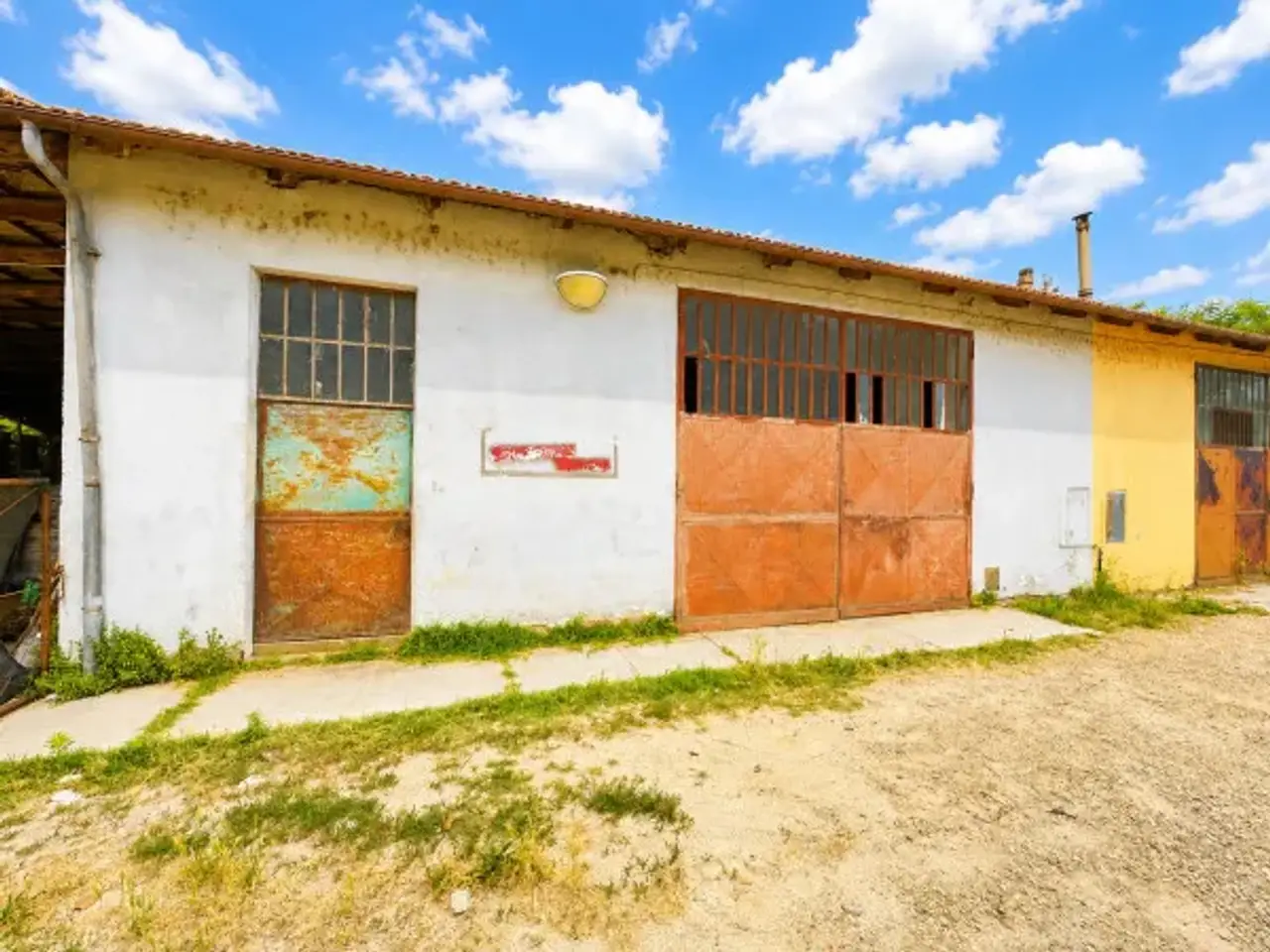 Magazzino in Via Alba, Santo Stefano Belbo, {3} - Foto 2