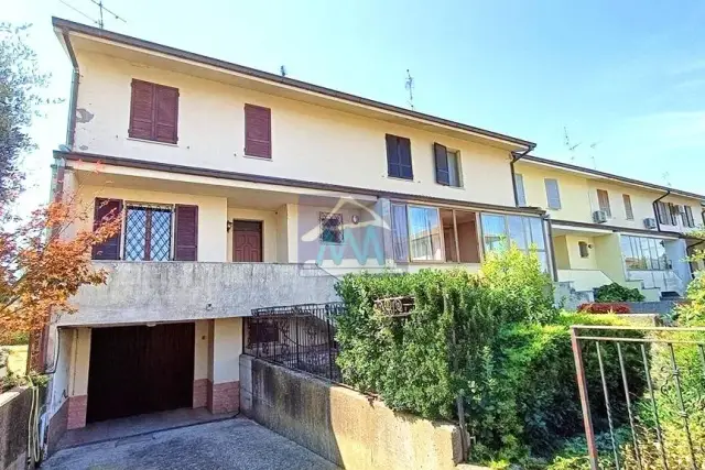 Terraced house, Reggiolo - Photo 1