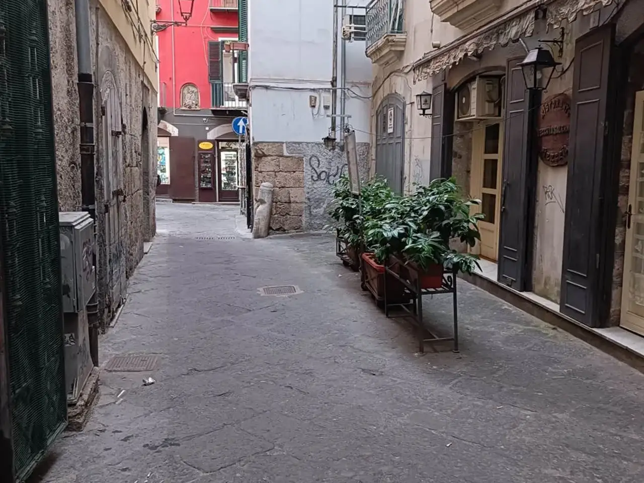 Magazzino in Via Arechi, Salerno, {3} - Foto 1