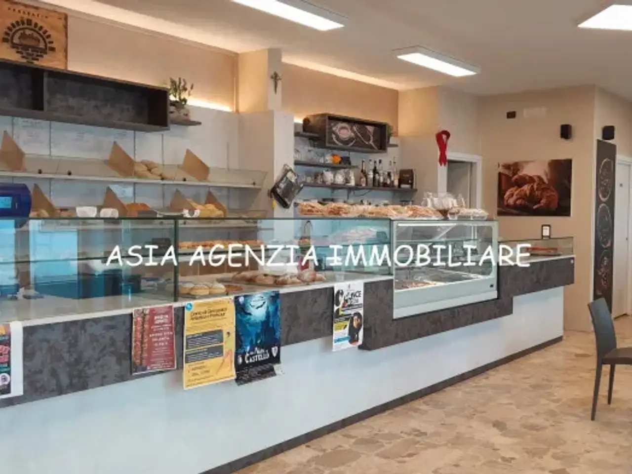 Panificio in Piazza San Giacomo 14, Borgo San Giacomo, {3} - Foto 1